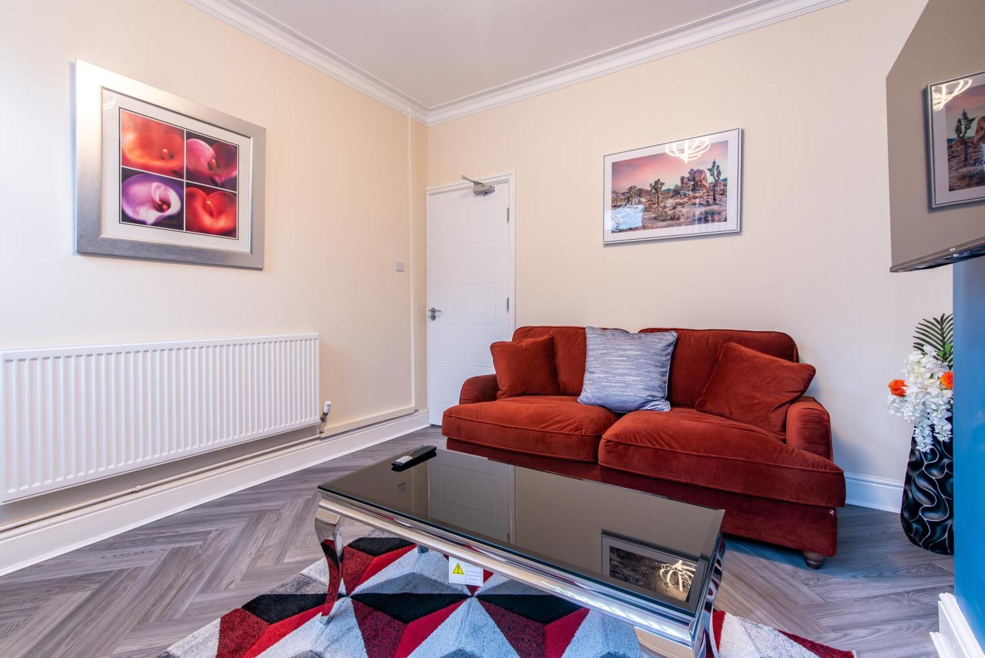 2 Bedroom House In The Heart Of Leicester Exterior foto