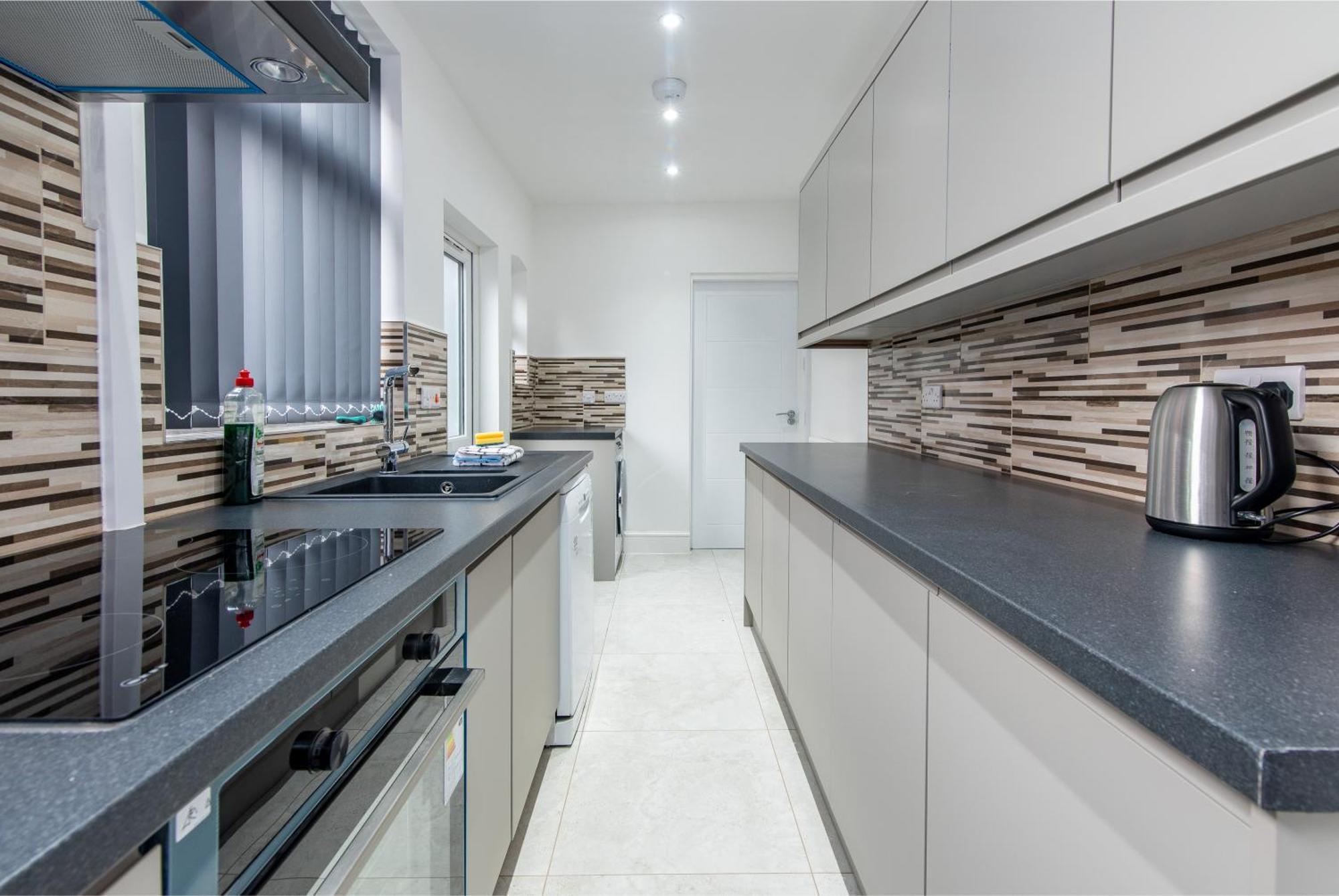 2 Bedroom House In The Heart Of Leicester Exterior foto